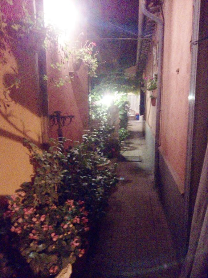 Casa "Oasi" Centro Storico Apartman Tuscania Kültér fotó